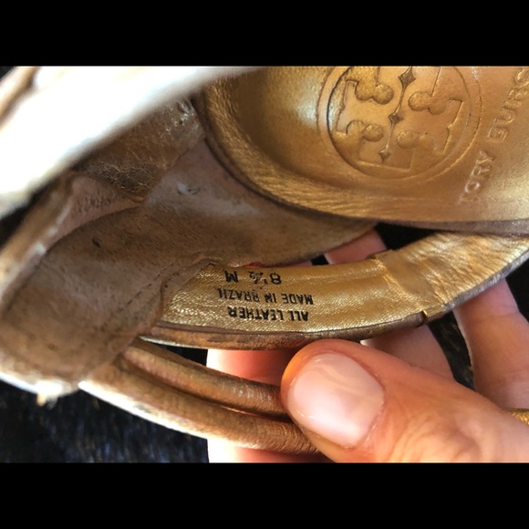Tory Burch gold classic sandals size 8.5 GORGEOUS! - Picture 3 of 8